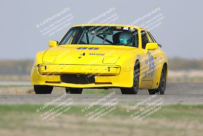 media/Oct-25-2025-CalClub SCCA (Sat) [[34c778dfbe]]/Group 2/Qualifying/